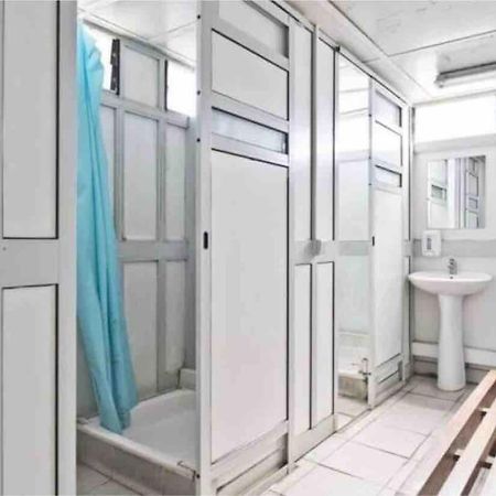 Hotel Cozy Lisbon Marina Sleepaboard - Sail Away Extérieur photo