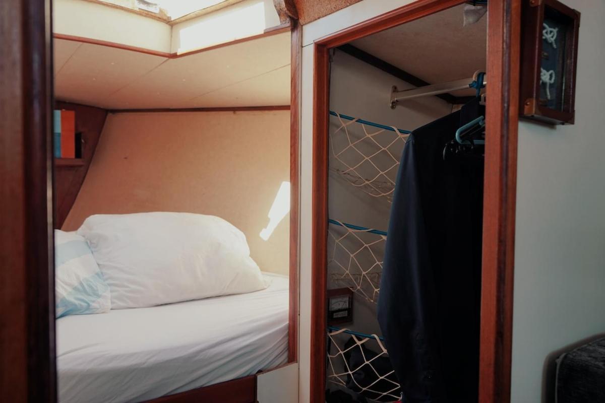 Hotel Cozy Lisbon Marina Sleepaboard - Sail Away Extérieur photo